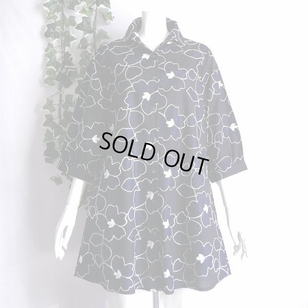 画像1: 新品 9562 ML 大きな花刺繍 綿100％ シャツ チュニック 春 夏 黒系 レディース ロング シャツ 上品
