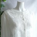新品 9600 ML 大きな花刺繍 メッシュ切替 カーディガン 春 夏 白 レディース ストレッチ スラブ 異素材切替 上品