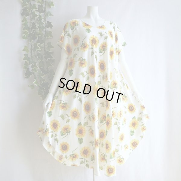 画像1: 新品 9618 ML ひまわり柄 フレア ワンピース アイボリー系 春 夏 レディース レーヨン100％ 半袖 透け感