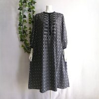 新品 9648 ML 小紋風柄 ピンタック ワンピース 黒系 春 夏 秋 レディース ゆったり モード クラシック 高級感 上質 上品