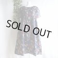 新品 9632 ML 綿100％ シャーリング ワンピース 春 夏 紺系 レディース 和風 花柄 半袖 前開きボタン インド製 ナチュラル コットン