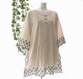 新品 9781 ML 刺繍 綿100％ フレア チュニック 春 夏 秋 アイボリー系 レディース ベルスリーブ ピンタック 上品 50代 60代 70代