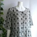 新品 9813 M レース柄 綿混 抑揚 ワンピース 白系 夏 レディース 花柄 ギャザー フレア 上品 50代 60代 70代