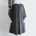 新品 9943 ML ストライプ シャツ ワンピース 春 秋 黒系 レディース バンドカラー 隠しボタン 高級 上質 上品 50代 60代 70代