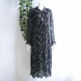 画像3: 新品 9489 ML ボウタイリボン シフォン プリーツ ワンピース 春 夏 秋 花柄 レディース 黒系 共布リボン フリル袖 美しい透け感 上質 上品