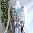 画像10: 新品 9612 ML ワンピース 春 夏 秋 シフォン ペイズリー柄 レディース 白系 ノースリーブ マキシ タッセルリボン 美しい透け感 上質