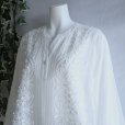 画像6: 新品 9659 L 立体花モチーフ 刺繍 綿100％ シャツ チュニック 白 スキッパー襟 Aライン レディース 高級感 上質 上品