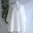 画像5: 新品 9659 L 立体花モチーフ 刺繍 綿100％ シャツ チュニック 白 スキッパー襟 Aライン レディース 高級感 上質 上品