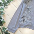 画像2: 新品 9701 ML クロシェ 立体 花刺繍 サマーニット カーディガン グレー 春 夏 秋 レディース 透け感 花モチーフ 上質 上品  (2)