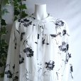 画像4: 新品 9752 ML 水墨画風花柄 ティアード ワンピース 白系 春 夏 秋 レディース ロング マキシ 上質 上品 50代 60代 70代