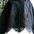 画像2: 新品 9757 ML 裾花刺繍 豪華 綿100％ シャツ ブラウス 黒 春 夏 秋 レディース 上品 50代 60代 70代 (2)