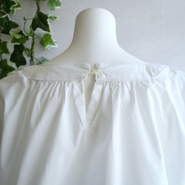 画像2: 新品 9818 ML 豪華 ボタニカル刺繍 シャツ プルオーバー 白系 春 夏 秋 レディース 綿100％ ブラウス ベルスリーブ 50代 60代 70代
