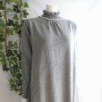 画像6: 新品 9885 ML パール付き フリル ハイネック ニット チュニック ワンピース グレー系 秋 冬 レディース コクーン 上品 50代 60代 70代