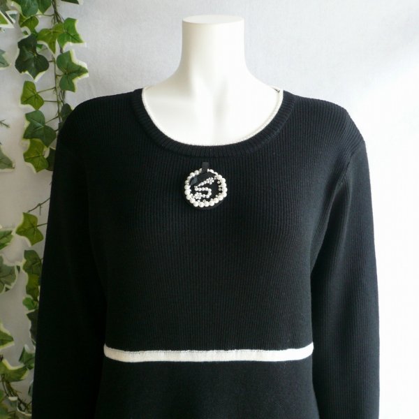 画像3: 新品 9901 ML ウール混 ニット ワンピース 黒系 秋 冬 レディース パール調ブローチモチーフ 横ライン チュニック 50代 60代 70代