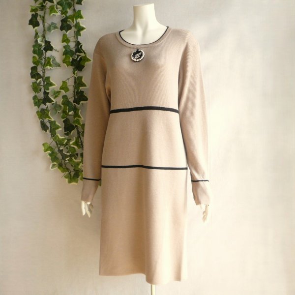 画像5: 新品 9902 ML ウール混 ニット ワンピース モカベージュ系 秋 冬 レディース パール調ブローチモチーフ 横ラインチュニック 50代 60代 70代