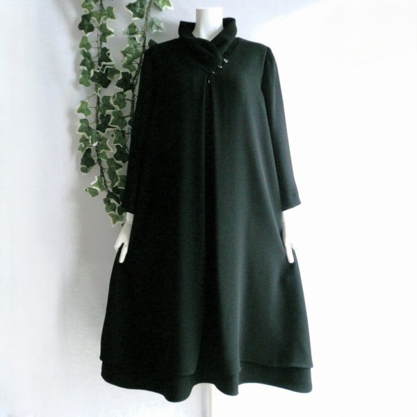 画像10: 新品 9913 M ブラックフォーマル ワンピース 黒 レディース クロスカラー 斜めボタン フレアスタイル 冠婚葬祭 高級 上質 50代 60代 70代