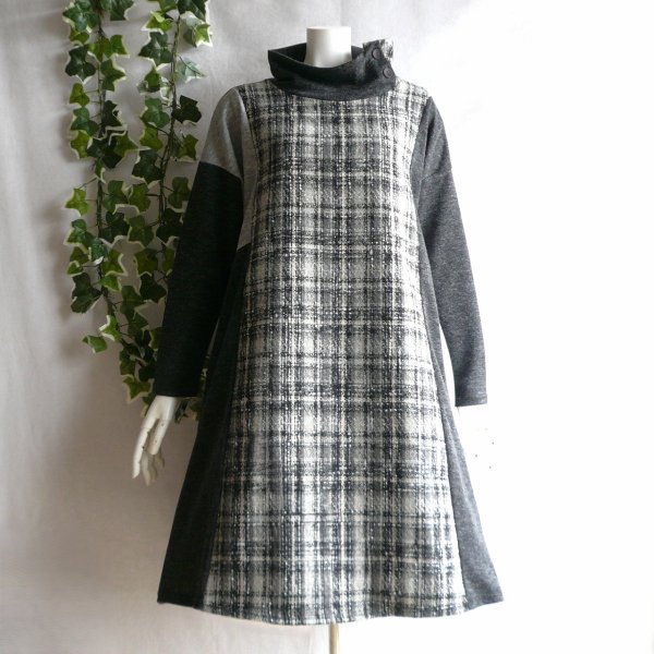 画像2: 新品 9951 ML 上質ツイード切替 ワンピース 黒系 ドロップショルダー ハイネック 飾りボタン 大人 上品 クラシカル 50代 60代 70代