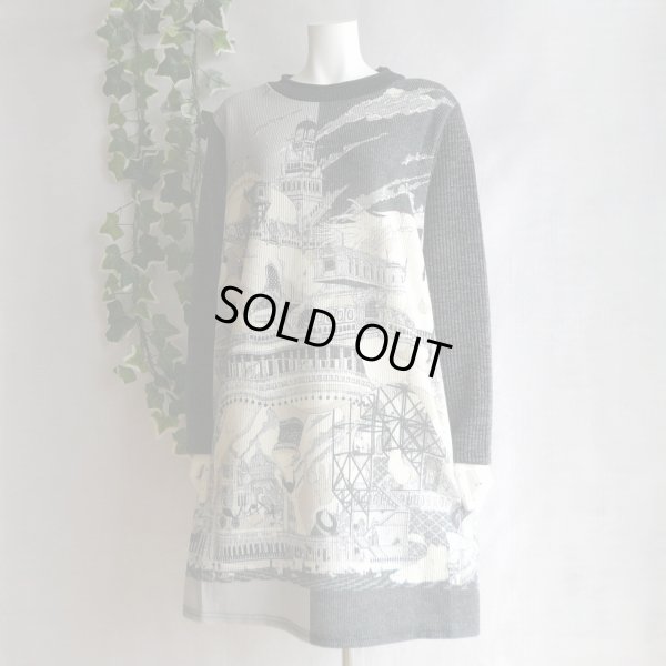 画像5: 新品 9952 ML ヨーロッパ絵画風絵柄 ニット チュニック ワンピース 黒系 秋 冬 ロールネック レディース 異素材切替 50代 60代 70代