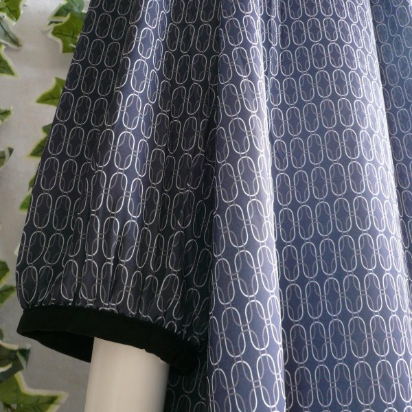 画像5: 新品 9955 ML 幾何学柄 ピンタック ワンピース 紺系 秋 レディース モード クラシック 高級感 上質 上品 50代 60代 70代