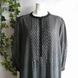 画像5: 新品 9956 ML 幾何学柄 ピンタック ワンピース 黒系 秋 レディース モード クラシック 高級感 上質 上品 50代 60代 70代 (5)