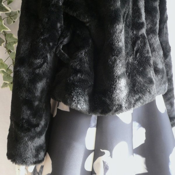 画像4: 新品 9973 ML 上質 フェイクファー ショートコート 黒 秋冬 レディース エレガント フォーマル 高級感 上品