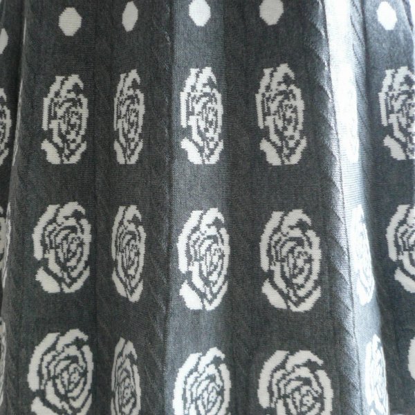 画像8: 新品 9978 ML プリーツ織 ニット チュニック ワンピース グレー 白 秋 冬 レディース ドット 薔薇柄 ハイネック リブ袖