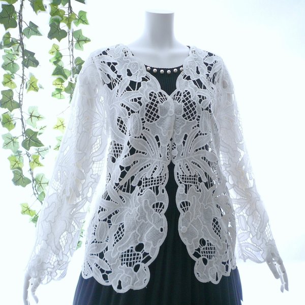 画像1: 新品 9490 ML クロシェ カットワーク 刺繍 カーディガン 春 夏 レディース 白 エレガント 羽織もの 上質 上品 (1)