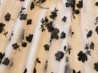 画像4: 【新品】5568【F】上質 フロッキー風花模様 2重チュール スカート ベージュ系 ボリュームフレア 大人の春スタイル (4)