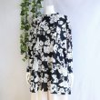 画像8: 新品 9495 ML 大きな花柄 チュニック 春 夏 秋 レディース 黒系 ゆったりハイネック ストレッチ 薄手 ジャージー (8)