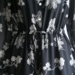 画像13: 新品 9591 L－LL 花柄 ティアード シフォン ワンピース 春 夏 秋 ロング レディース 黒系 共布リボン 美しい透け感 上質 上品 (13)