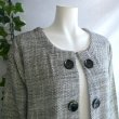 画像3: 新品 9892 LL ツイード調 薄手 ロング ジャケット グレー系 秋 冬 レディース ノーカラー 大きな飾りボタン ラメ入 上品 50代 60代 70代 (3)