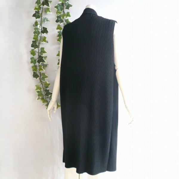 画像8: 新品 9896 L アンサンブル風 プリーツ ロング ジレ 黒 春 夏 秋 冬 レディース テーラード 羽織り 高級 上質 上品 50代 60代 70代 (8)