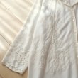 画像6: 新品 9904 ML 大きな花刺繍 ロングシャツ 白系 秋 レディース 綿混 カットワーク刺繍 シャツ チュニック ワンピース 50代 60代 70代 (6)