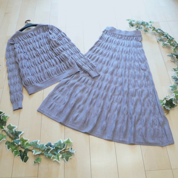 画像2: 新品 9905 ML プリーツ編み ツインニット セットアップ 秋 冬 レディース カーディガン ロングスカート 大人 上品 50代 60代 70代 (2)