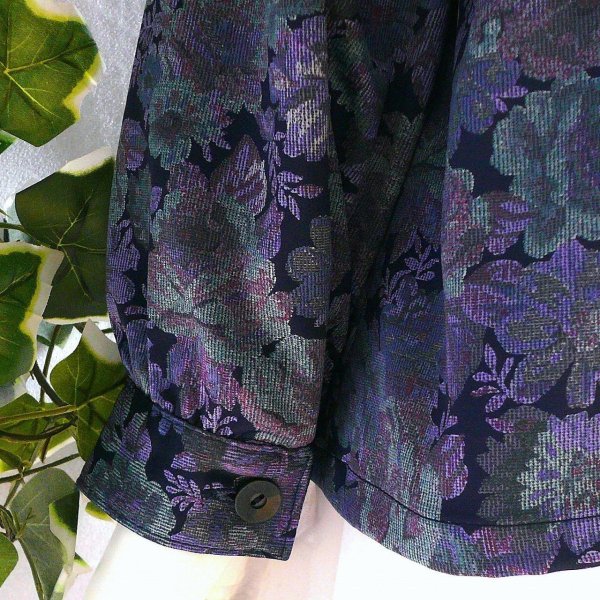 画像3: 新品 9910 M 二重フリル襟 京都染 日本素材 ブラウス ジャケット 紺系玉虫色 レディース 和風 花柄 中国縫製 高級感 上質 50代 60代 70代 (3)