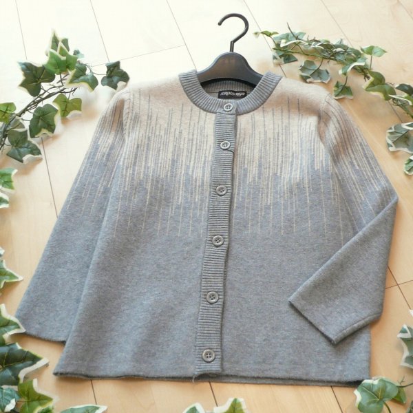 画像6: 新品 9931 S 和風 枝垂れ柄 ニット カーディガン グレー系 秋 冬 レディース もちもちニット 上質 上品 50代 60代 70代 (6)