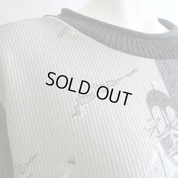 画像12: 新品 9952 ML ヨーロッパ絵画風絵柄 ニット チュニック ワンピース 黒系 秋 冬 ロールネック レディース 異素材切替 50代 60代 70代 (12)