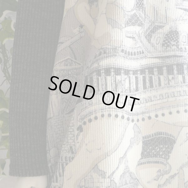 画像10: 新品 9952 ML ヨーロッパ絵画風絵柄 ニット チュニック ワンピース 黒系 秋 冬 ロールネック レディース 異素材切替 50代 60代 70代 (10)