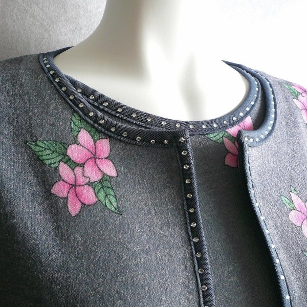 画像3: 新品 9966 LL 高級 ツインニット アンサンブル グレー系 秋冬 レディース 大きな花柄 カーディガン プルオーバー 上品 上質 50代 60代 70代 (3)