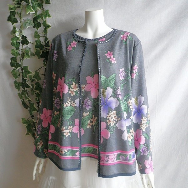 画像2: 新品 9966 LL 高級 ツインニット アンサンブル グレー系 秋冬 レディース 大きな花柄 カーディガン プルオーバー 上品 上質 50代 60代 70代 (2)