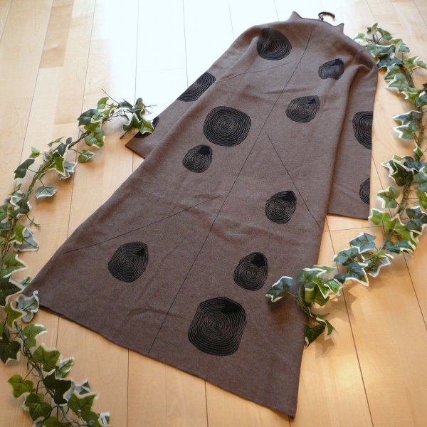 画像6: 新品 9968 ML 切り株柄 ニットワンピース モカ系 秋 冬 レディース ボトルネック 暖かく着心地抜群 ロング 個性的 (6)