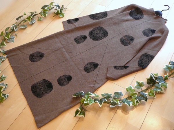 画像5: 新品 9968 ML 切り株柄 ニットワンピース モカ系 秋 冬 レディース ボトルネック 暖かく着心地抜群 ロング 個性的 (5)